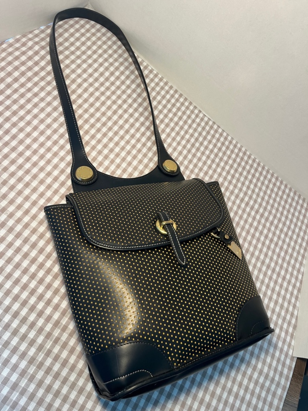 Y2K Vintage Dooney and Bourke Cabriolet Black Leather Purse